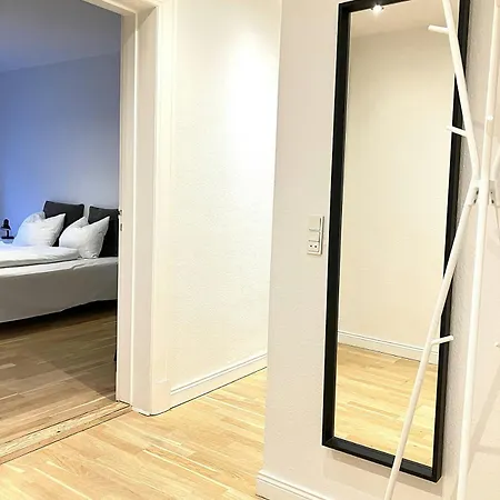And Spacious For 6 In Vestbyen 아파트 올보르